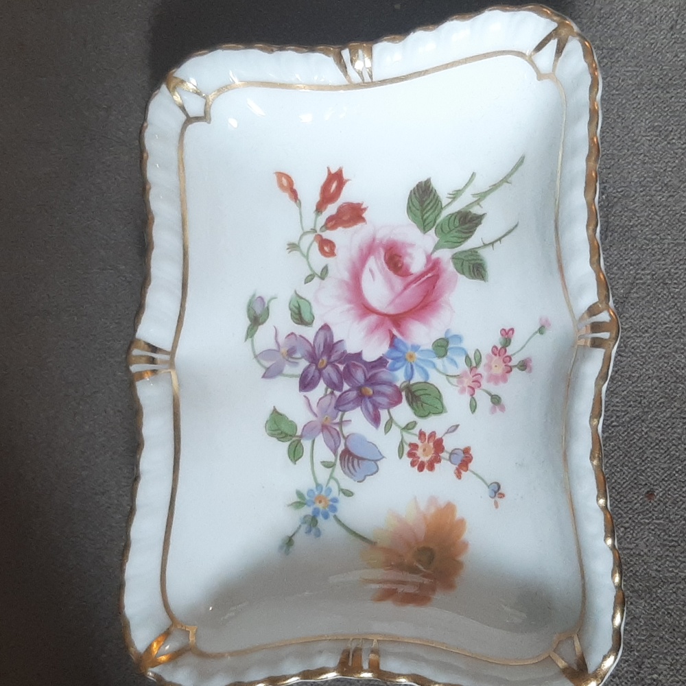 Vintage Royal Crown Derby, Posies, gadroon border small dish